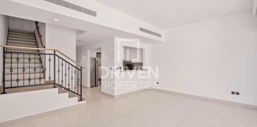 تاون هاوس في Damac Lagoons, دبي 4 غرف نوم, 155.43 م² رقم 128402