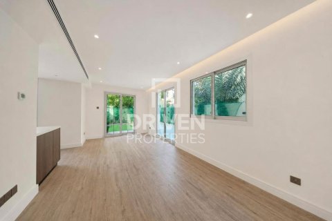 Villa en Springs 12, The Springs, Dubai, 3 dormitorios, 225.48 m², № 128370