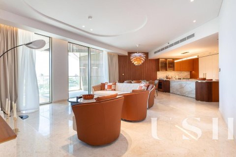Apartment in Palm Jumeirah, Dubai 2 bedrooms, 157 sq.m. № 39621 - photo 2