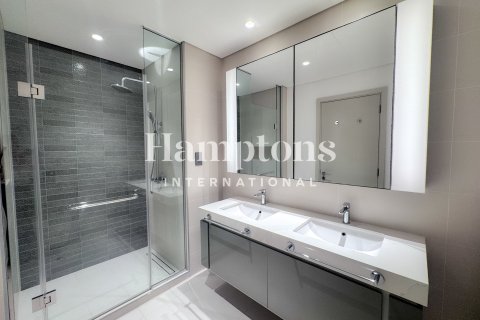 Apartment in Dubai Harbour, Dubai 2 bedrooms, 106.90998531 sq.m. № 118426 - photo 7