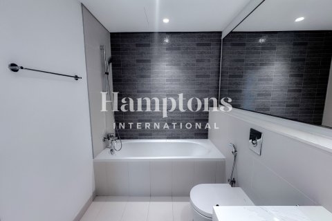 Apartment in Dubai Harbour, Dubai 2 bedrooms, 106.90998531 sq.m. № 118426 - photo 6