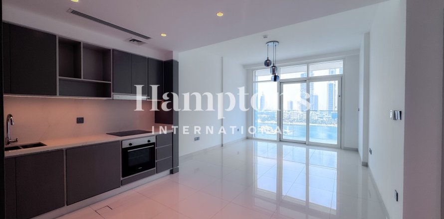 Apartment in Dubai Harbour, Dubai 2 bedrooms, 106.91 sq.m. № 118426