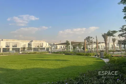 Adosado en Al Furjan, Dubai, 3 dormitorios, 244 m², № 69129 - foto 9