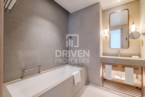 Apartamento en Vida Residences Dubai Mall, Downtown Dubai (Downtown Burj Dubai), Dubai, 3 dormitorios, 157.28 m², № 140147 - foto 17