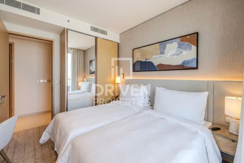 Apartamento en Vida Residences Dubai Mall, Downtown Dubai (Downtown Burj Dubai), Dubai, 3 dormitorios, 157.28 m², № 140147 - foto 16