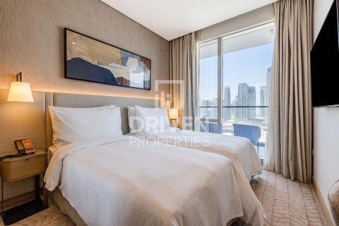 Apartamento en Vida Residences Dubai Mall, Downtown Dubai (Downtown Burj Dubai), Dubai, 3 dormitorios, 157.28 m², № 140147 - foto 15