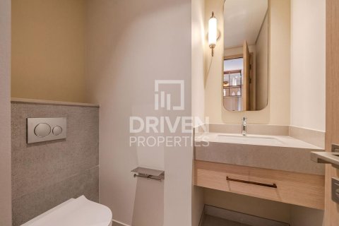 Apartamento en Vida Residences Dubai Mall, Downtown Dubai (Downtown Burj Dubai), Dubai, 3 dormitorios, 157.28 m², № 140147 - foto 19