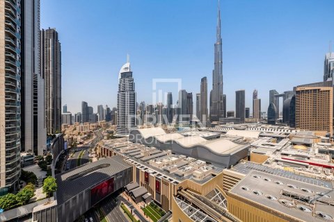 Apartamento en Vida Residences Dubai Mall, Downtown Dubai (Downtown Burj Dubai), Dubai, 3 dormitorios, 157.28 m², № 140147 - foto 22