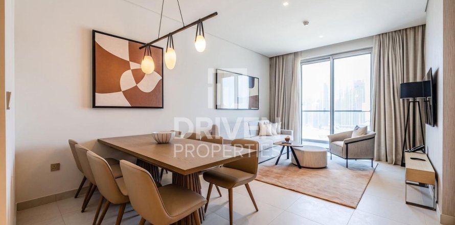 Apartamento en Vida Residences Dubai Mall, Downtown Dubai (Downtown Burj Dubai), Dubai, 3 dormitorios, 157.28 m², № 140147