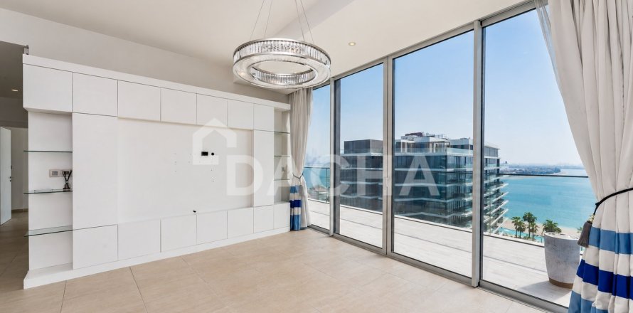 شقة في The Crescent, نخلة جميرا, دبي 2 غرف نوم, 104 م² رقم 137984