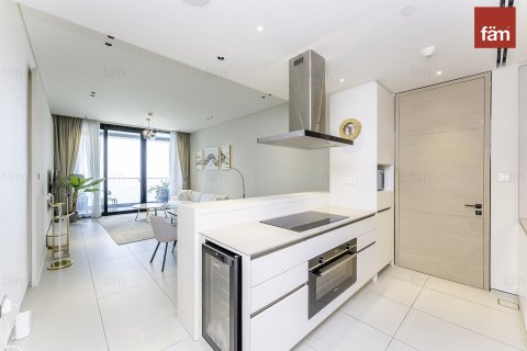 Apartment in Dubai 3 bedrooms, 180.1 sq.m. № 58155 - photo 9