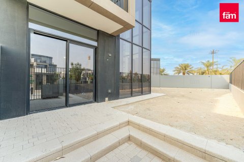 Villa in Dubai 4 bedrooms, 385.3 sq.m. № 139472 - photo 20