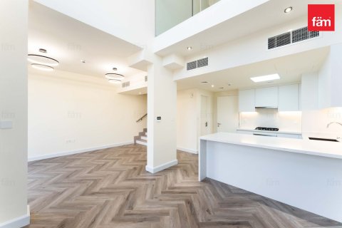Adosado en Dubai, 2 dormitorios, 106.4 m², № 139471 - foto 15