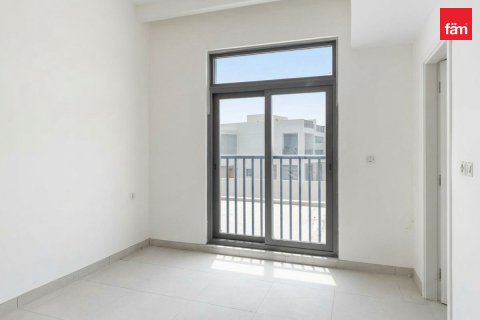 Villa in Dubai 4 bedrooms, 332 sq.m. № 139477 - photo 14