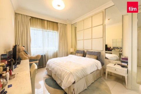 Apartment in Downtown Dubai (Downtown Burj Dubai), Dubai 1 bedroom, 81.5 sq.m. № 59127 - photo 4