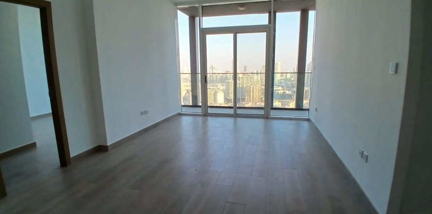 Квартира в Дубае, 3 спальни, 136.8м², № 59130