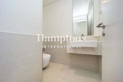 Apartment in Dubai Harbour, Dubai 2 bedrooms, 111.29779400 sq.m. № 123992 - photo 7
