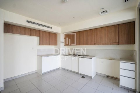 Villa in EMAAR South, Dubai South (Dubai World Central), Dubai 4 bedrooms, 311.32 sq.m. № 128995 - photo 16