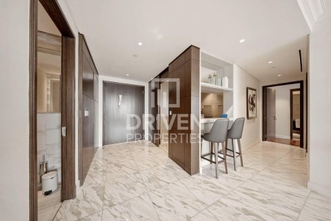 Apartment in The Address Residence Fountain Views, Downtown Dubai (Downtown Burj Dubai), Dubai 4 bedrooms, 251.21 sq.m. № 128996 - photo 5