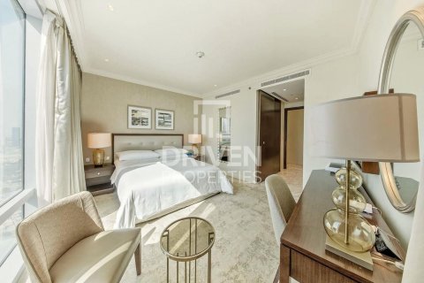 Apartment in The Address Residence Fountain Views, Downtown Dubai (Downtown Burj Dubai), Dubai 4 bedrooms, 251.21 sq.m. № 128996 - photo 10