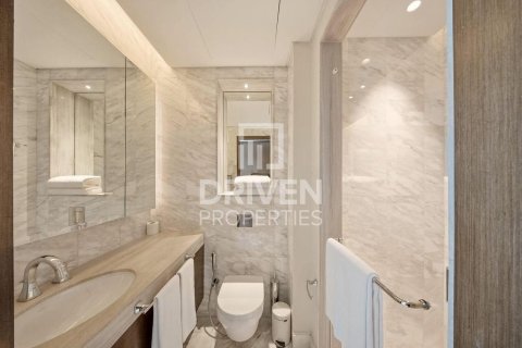 Apartment in The Address Residence Fountain Views, Downtown Dubai (Downtown Burj Dubai), Dubai 4 bedrooms, 251.21 sq.m. № 128996 - photo 18
