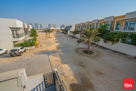 Townhouse in Al Furjan, Dubai 5 bedrooms, 224.1 sq.m. № 17020 - photo 30