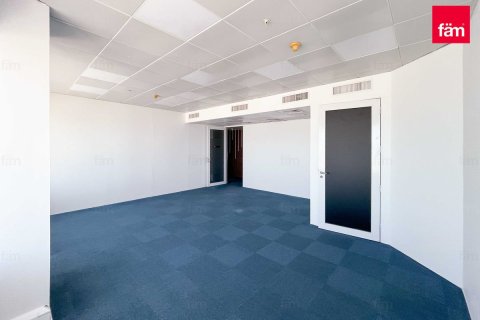 Снять в аренду офис в Sheikh Zayed Road, Дубай: 186.1м², № 17032 - фото 5