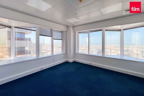 Снять в аренду офис в Sheikh Zayed Road, Дубай: 186.1м², № 17032 - фото 1