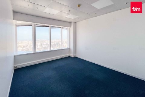 Снять в аренду офис в Sheikh Zayed Road, Дубай: 186.1м², № 17032 - фото 2