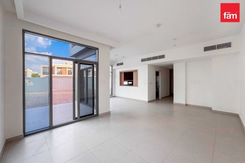 فيلا في دبي 4 غرف نوم, 368.2 م² رقم 67602 - صورة 2