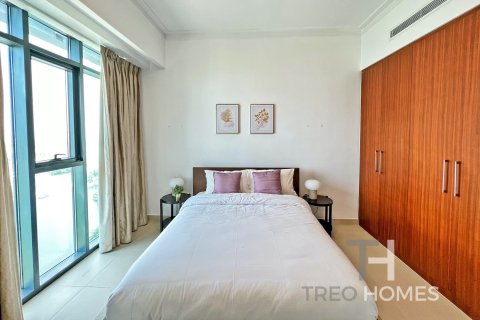 Penthouse in The Hills, Dubai 4 bedrooms, 297 sq.m. № 13352 - photo 16