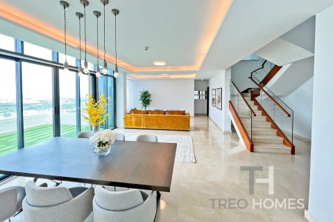 Penthouse in The Hills, Dubai 4 bedrooms, 297 sq.m. № 13352 - photo 1