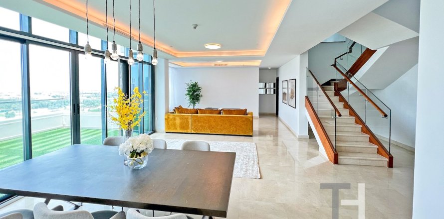 Penthouse in The Hills, Dubai 4 bedrooms, 297 sq.m. № 13352