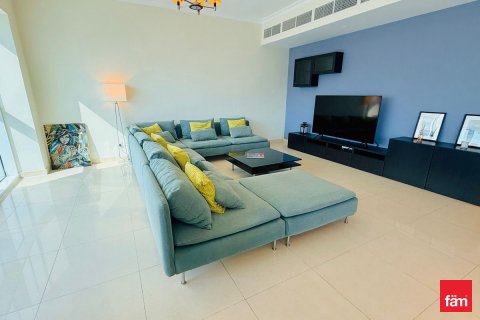 Apartment in Dubai 1 bedroom, 128 sq.m. № 115005 - photo 2