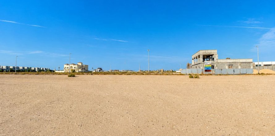 Terreno en Jebel Ali, Dubai, 915.3 m², № 115012