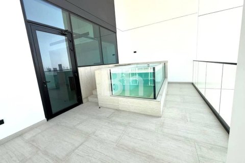 Appartement à Jumeirah Village Circle, Dubai, 2 chambres, 104 m², № 24093 - photo 17