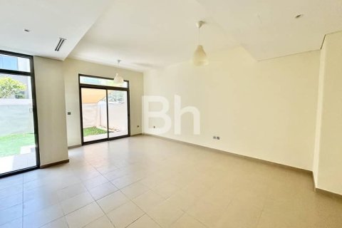 Villa en Arabian Ranches 2, Dubai, 3 dormitorios, 180 m², № 24090 - foto 13