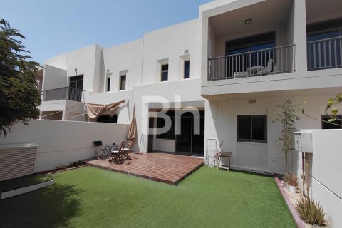 تاون هاوس في Town Square, دبي 3 غرف نوم, 206 م² رقم 24094 - صورة 1