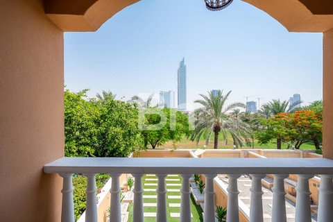 Townhouse in Jumeirah Village Triangle, Dubai 2 bedrooms, 180 sq.m. № 24088 - photo 4