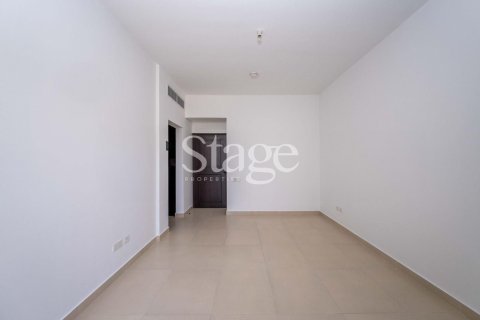 Купить виллу в Casa Viva, Serena, Дубай: 3 спальни, 300м², № 122099 - фото 6