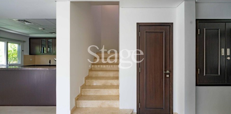 Вилла в Casa Viva, Serena, Дубай, 3 спальни, 300м², № 122099