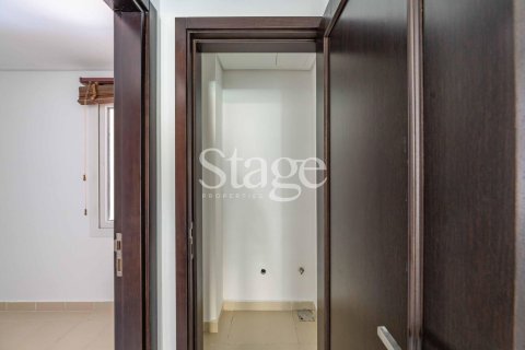 Купить виллу в Casa Viva, Serena, Дубай: 3 спальни, 300м², № 122099 - фото 13