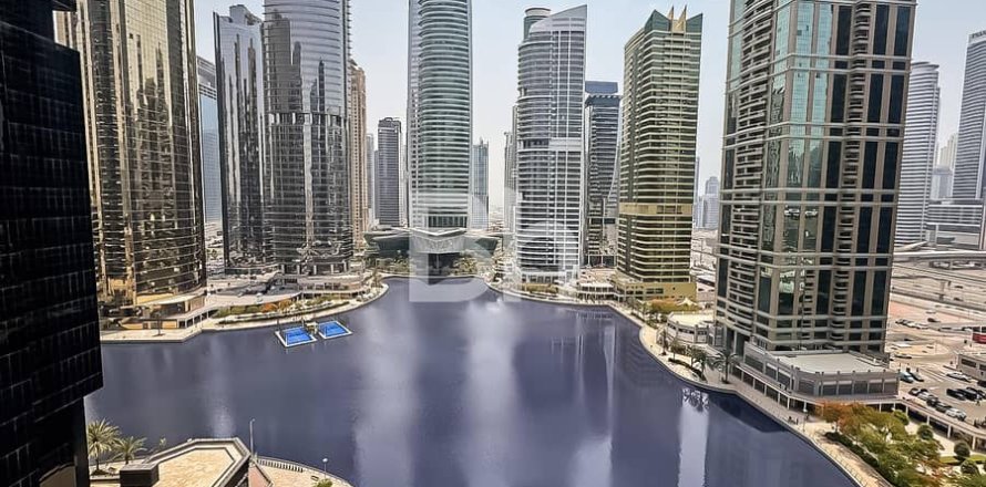 Apartment in Jumeirah Lake Towers, Dubai 1 bedroom, 129 sq.m. № 57493