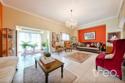 Villa in Meadows 1, Meadows, Dubai 4 bedrooms, 352.2 sq.m. № 134684 - photo 20