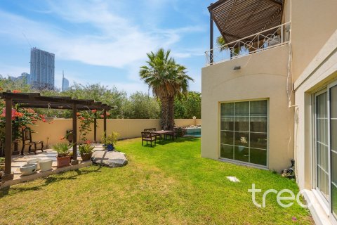 Villa in Meadows 1, Meadows, Dubai 4 bedrooms, 352.2 sq.m. № 134684 - photo 21
