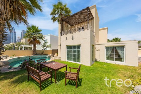 Villa in Meadows 1, Meadows, Dubai 4 bedrooms, 352.2 sq.m. № 134684 - photo 22