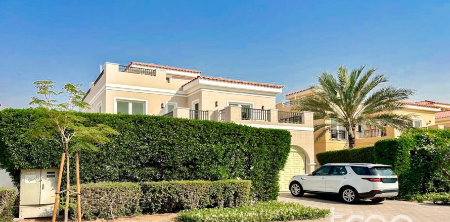 Villa en The Villa, Dubai, 5 dormitorios, 342.63 m², № 134674