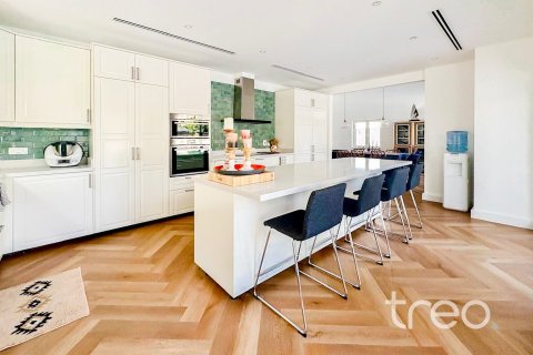 Villa en The Villa, Dubai, 5 dormitorios, 342.63 m², № 134674 - foto 21
