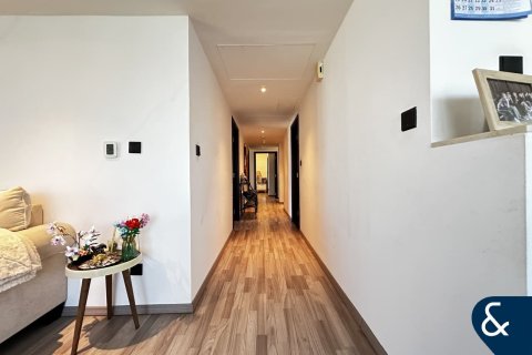 Купить квартиру в Джумейра Лейк Тауэрс, Дубай: 3 спальни, 163м², № 75421 - фото 14