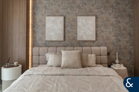 Apartment in Dubai Land, Dubai 2 bedrooms, 139 sq.m. № 75428 - photo 19